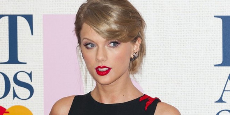 Tips Agar Lipstik Matte Tahan Berjam Jam Ala Taylor Swift Sekundo Tl Sekundo Timor Leste